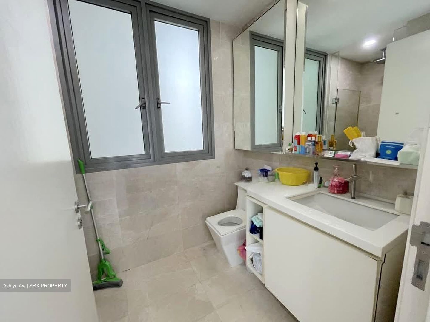 Kingsford . Hillview Peak (D23), Condominium #570697851